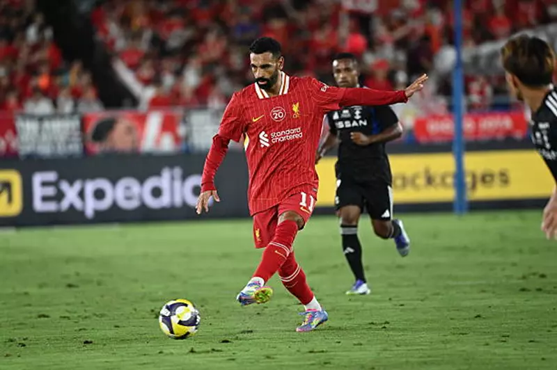 صلاح يتألق في سباق غير عادي خلال تدريبات ليفربول: لا أحد يتفوق على الملك صلاح يتألق في سباق غير عادي خلال تدريبات ليفربول: لا أحد يتفوق على الملك