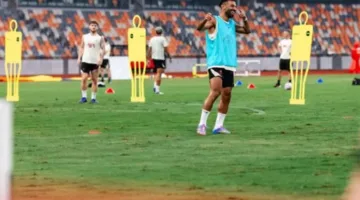 صلاح يُظهر قوته وتجربة مع الأساطير.. ليفربول يواصل تدريباته في هونغ كونغ (صور)