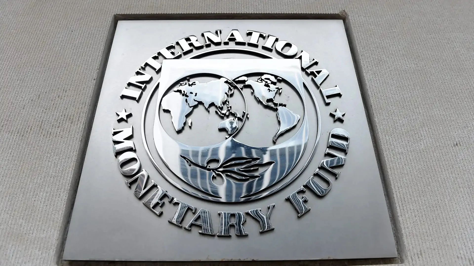 صندوق النقد الدولي يزيد توقعاته لمتطلبات مصر من التمويل الخارجي إلى 30.4 مليار دولار في 2025/2026.