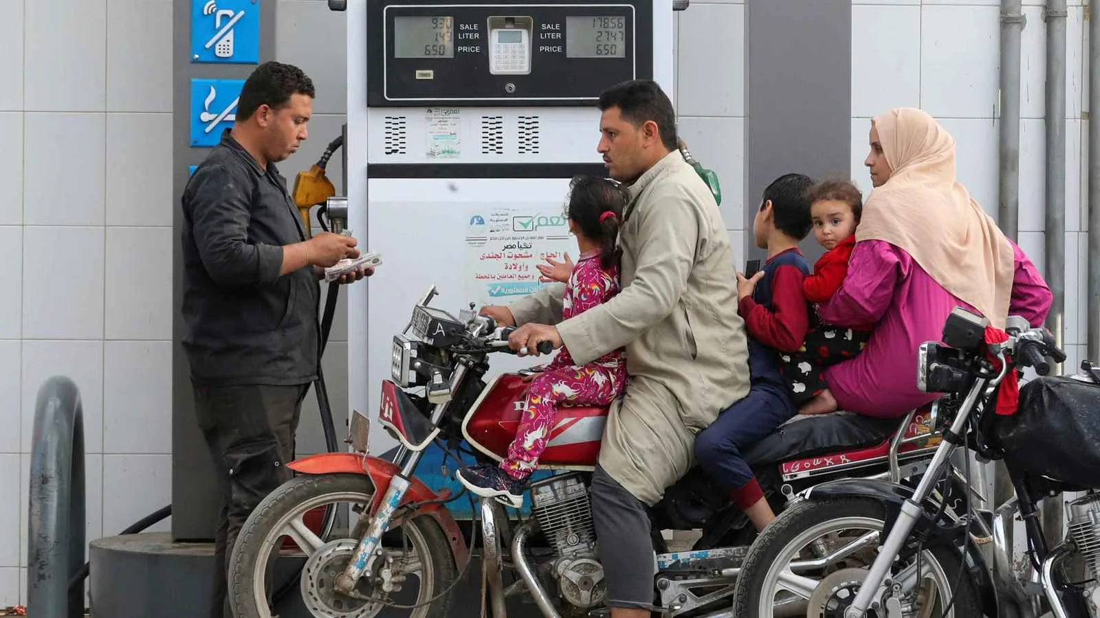 «صندوق النقد» يؤجل الدفع الخامس لمصر: ضغوطات الإصلاح أم تمديد ضروري؟
