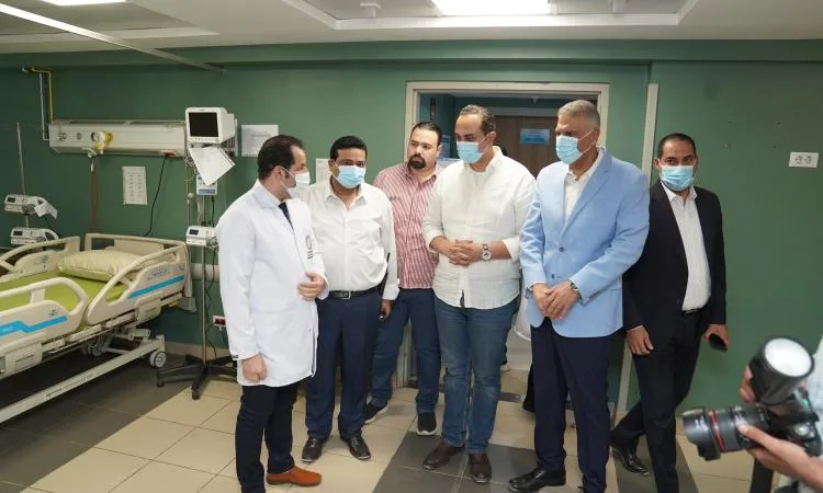 صور: “السبكي” و”كمال” يزوران مستشفى أسوان للتأمين الصحي لتفقد أعمال التطوير ورفع الكفاءة صور: “السبكي” و”كمال” يزوران مستشفى أسوان للتأمين الصحي لتفقد أعمال التطوير ورفع الكفاءة