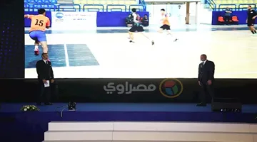 صور: عصام الحضري يتحدث مع أحمد دياب خلال مؤتمر مستقبل وطن