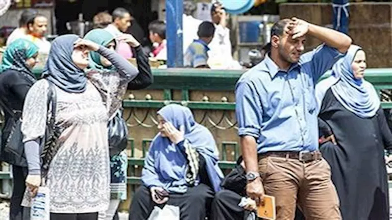 ضباب كثيف وارتفاع في درجات الحرارة.. الأرصاد تكشف تفاصيل حالة الطقس ليوم 6 أ ضباب كثيف وارتفاع في درجات الحرارة.. الأرصاد تكشف تفاصيل حالة الطقس ليوم 6 أ