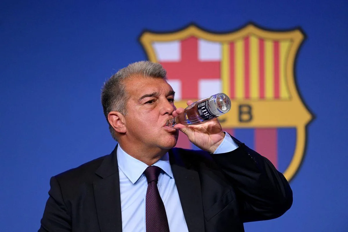 ضربة لـ لابورتا.. نجم بارز في برشلونة يتجه نحو النصر السعودي ضربة لـ لابورتا.. نجم بارز في برشلونة يتجه نحو النصر السعودي