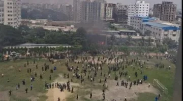 طائرة تصطدم بمدرسة في بنجلاديش مما يؤدي إلى وقوع ضحايا وإصابات.. فيديو