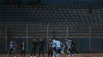 طبيب فريق بيراميدز يوضح ملابسات إصابة زلاكة خلال مباراة باندرما سبور التركية.
