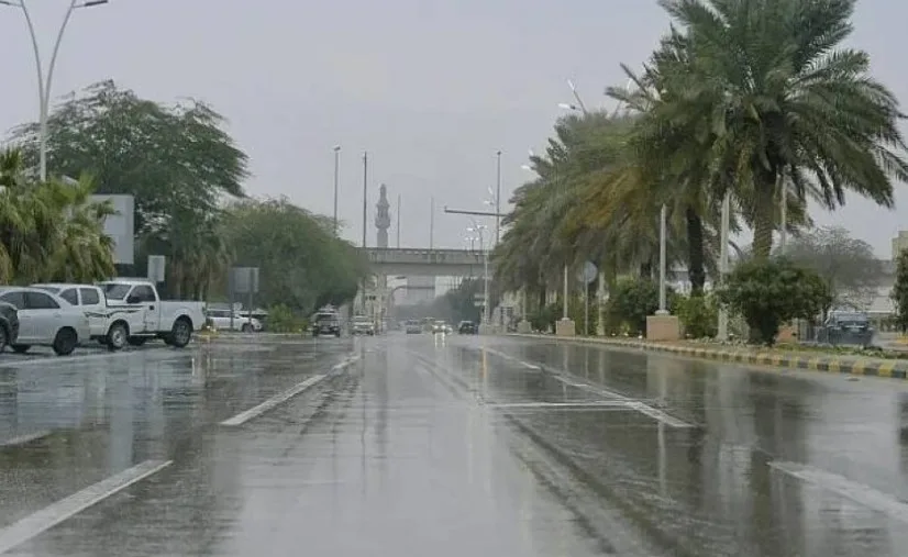 طقس عاصف: هطول الأمطار والفيضانات والرياح الشديدة في الباحة طقس عاصف: هطول الأمطار والفيضانات والرياح الشديدة في الباحة