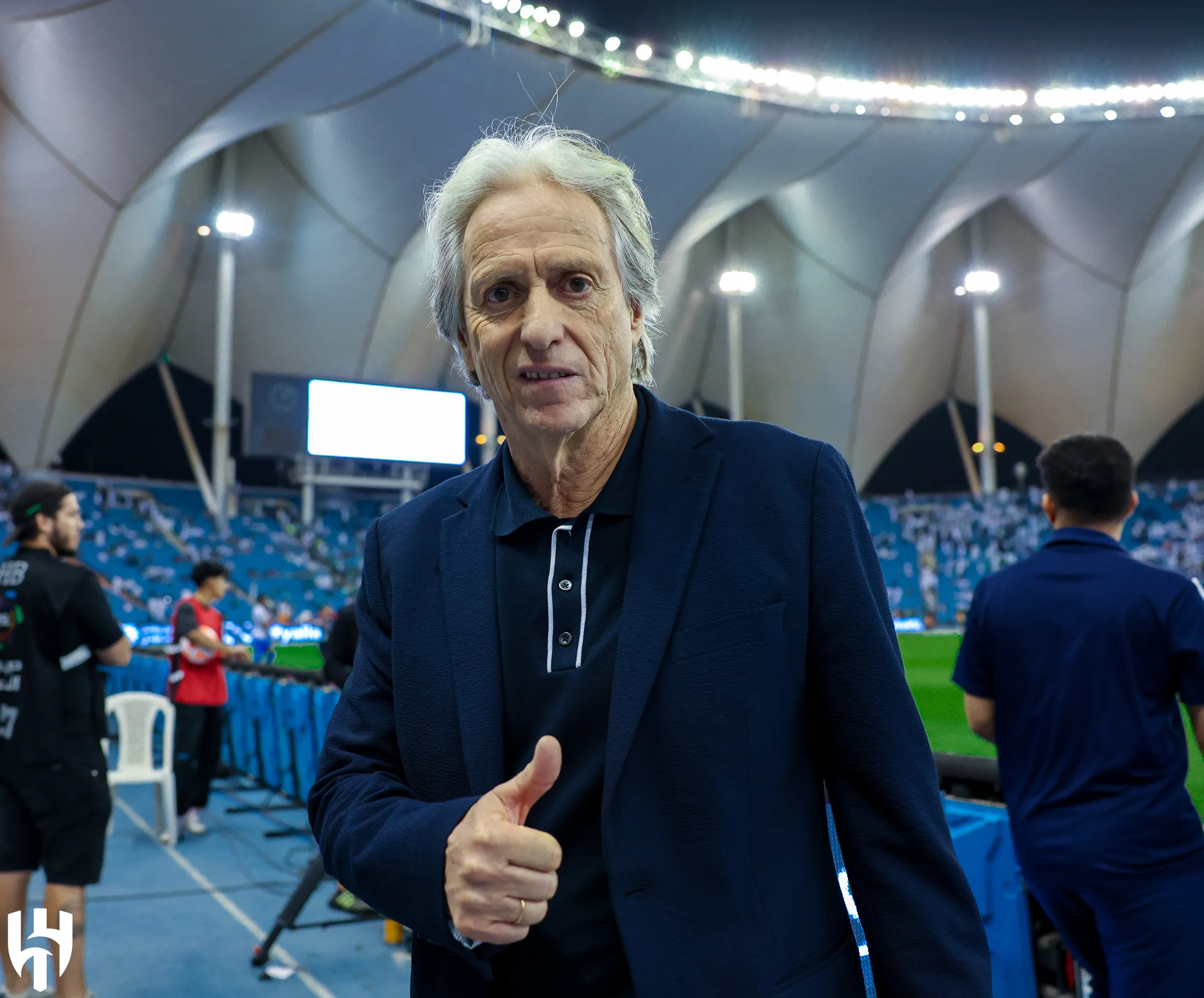 طلب مستعجل من جيسوس إلى إدارة النصر حول اللاعبين المغادرين