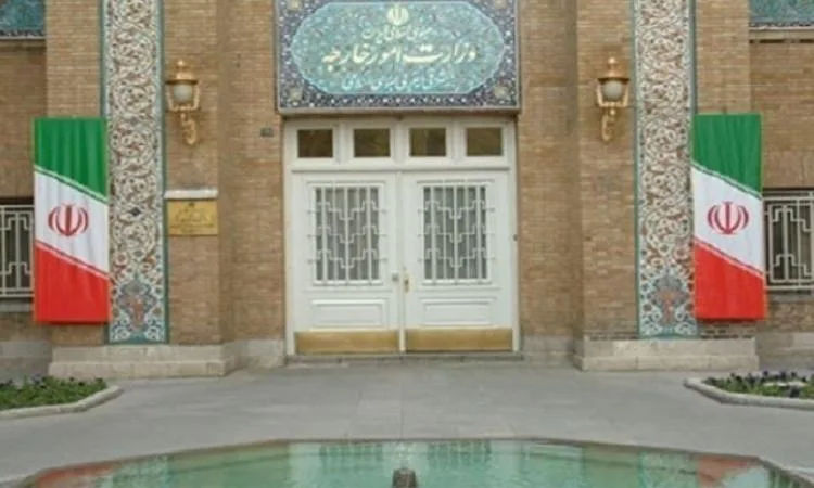 طهران تهدد بالتصعيد في حال استئناف عقوبات الأمم المتحدة بعد تفعيل آلية “سناب باك” طهران تهدد بالتصعيد في حال استئناف عقوبات الأمم المتحدة بعد تفعيل آلية “سناب باك”