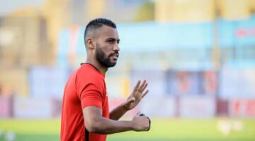 عاجل.. حسام عاشور يعلن عن مفاجأة في «غرفة الملابس» بالنادي الأهلي: تدخل الإدارة ضروري.