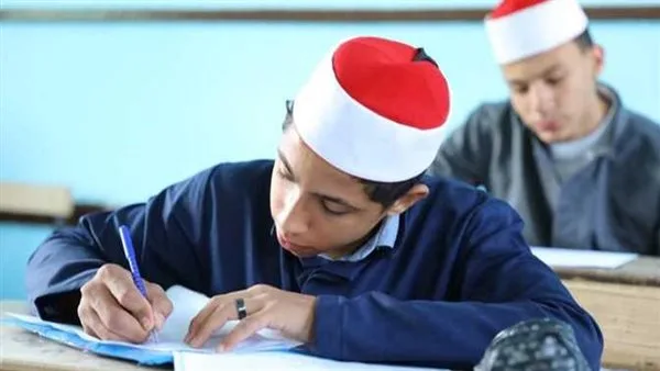 عاجل| طلاب الأدبي في الثانوية الأزهرية يبدأون اليوم اختبار مادة التوحيد