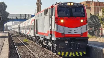 عاجل: هيئة السكك الحديدية تنفي حدوث تصادم بين قطارين في الزقازيق