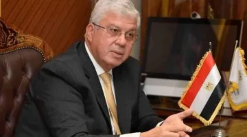 عاشور يشارك في توقيع اتفاقيات تعاون بين 12 جامعة مصرية وجامعة لويفيل الأمريكية.