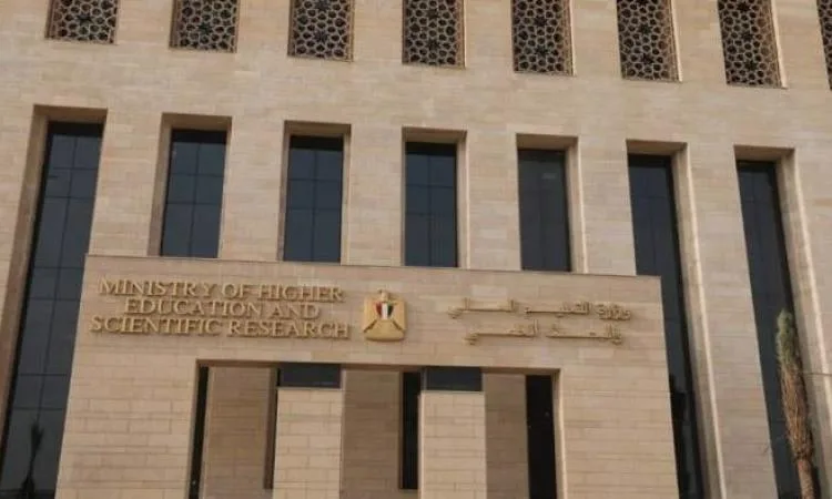 عاشور يكشف عن القوائم الحديثة للتعليم العالي المعتمد في مصر عاشور يكشف عن القوائم الحديثة للتعليم العالي المعتمد في مصر