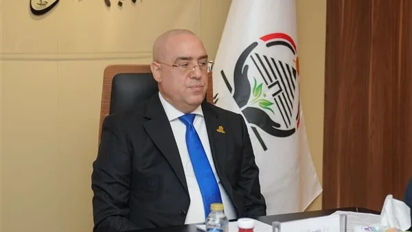 عاصم الجزار: القيم المصرية تشكل الأساس في تعزيز وعي الفرد المواطن عاصم الجزار: القيم المصرية تشكل الأساس في تعزيز وعي الفرد المواطن