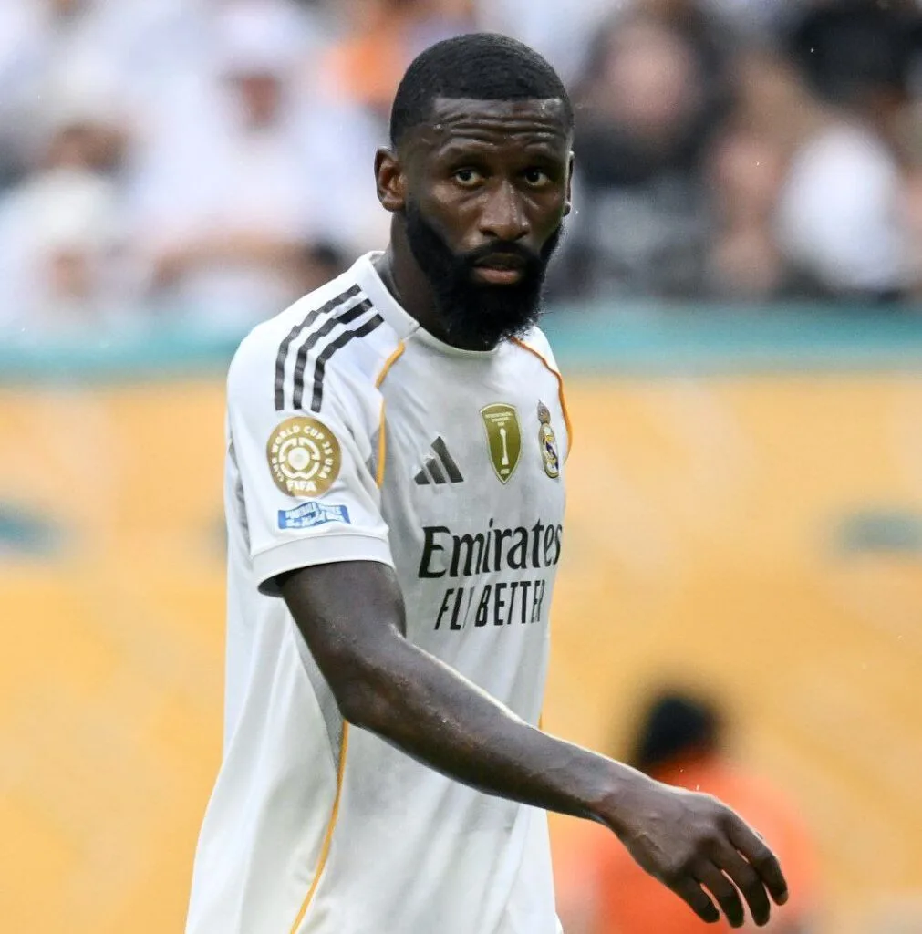 عامل واحد يؤجل تجديد عقد روديجر مع ريال مدريد عامل واحد يؤجل تجديد عقد روديجر مع ريال مدريد