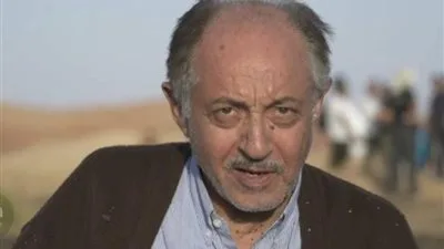 عبد العزيز مخيون: فنانون اليوم يسعون وراء المال دون موهبة، وأتمنى أن أقدم السيرة الذاتية لعبد الوهاب. عبد العزيز مخيون: فنانون اليوم يسعون وراء المال دون موهبة، وأتمنى أن أقدم السيرة الذاتية لعبد الوهاب.