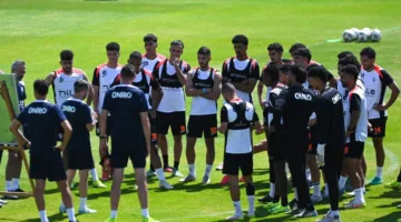 عبد الناصر محمد يثني على تفاني لاعبي الزمالك