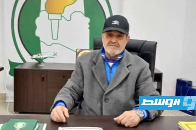 عبد الواحد أبوزقية يعبر عن إعجابه بتكريم الأهلي طرابلس لفريق سلة الأهلي بنغازي. عبد الواحد أبوزقية يعبر عن إعجابه بتكريم الأهلي طرابلس لفريق سلة الأهلي بنغازي.