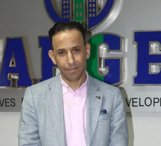 “عبداللطيف” يبيع حصته في “رواد” مقابل 11.53 مليون جنيه