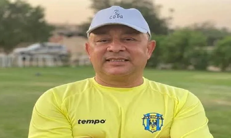 عطية السيد يناقش تحضيرات فريق الشواكيش للموسم القادم عطية السيد يناقش تحضيرات فريق الشواكيش للموسم القادم