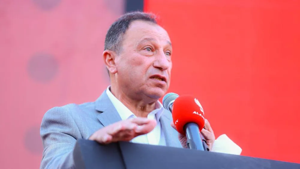 عقد يمتد ثلاثة أعوام.. الأهلي يفاجئ الزمالك بأبرز الانتقالات عقد يمتد ثلاثة أعوام.. الأهلي يفاجئ الزمالك بأبرز الانتقالات