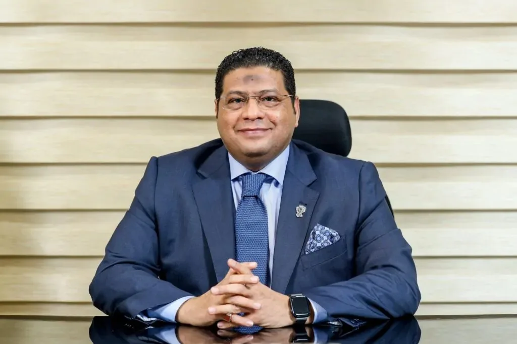 علي خليل يرفض ترشح داكر عبد اللاه لانتخابات الشيوخ: “لم يستوفِ أحد شروط الترشح بسبب قضايا جنائية” علي خليل يرفض ترشح داكر عبد اللاه لانتخابات الشيوخ: “لم يستوفِ أحد شروط الترشح بسبب قضايا جنائية”