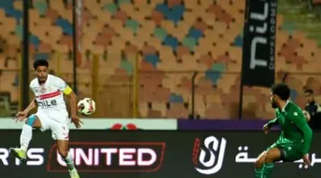 عمر جابر يتلقى شارة قيادة الزمالك من شيكابالا
