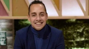 عمرو وهبة يعتذر عن تعليقه الساخر على حريق سنترال رمسيس: “لم أكن أعلم أن هناك من فقدوا حياتهم”