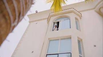 عندما يبتعد الأهل، يواجه الأطفال المخاطر بمفردهم