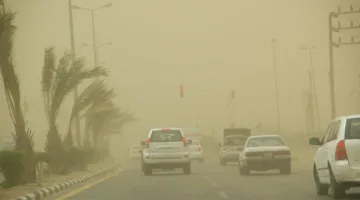 عواصف رملية قوية تؤثر على سماء جازان وتقلل من مدى الرؤية
