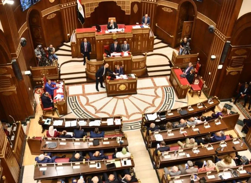 حزب العدل يعلن عن مشاركته في انتخابات مجلس الشيوخ: نرفض نظام الصوت الواحد ونؤكد التزامنا بالمعارضة الوطنية.