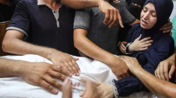 غارة إسرائيلية تودي بحياة مدير مستشفى وعائلته في غزة