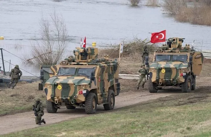 غاز الميثان يتسبب في وفاة 12 جندياً تركياً داخل كهف في العراق غاز الميثان يتسبب في وفاة 12 جندياً تركياً داخل كهف في العراق