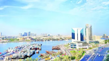 “غرفة دبي” تط unveils كتيب الذكاء الاصطناعي لرجال الأعمال