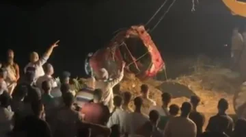 غرق سيدتين داخل سيارة في ترعة بطريق نكلا بمنشأة القناطر | صور