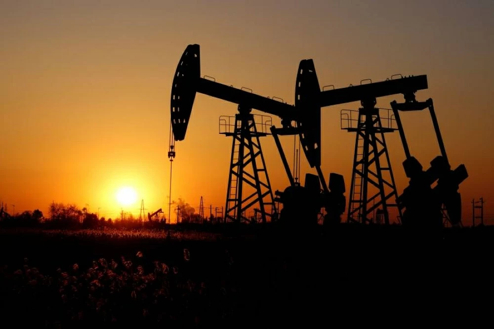 غولدمان ساكس يعيد تقدير سعر برنت المتوقع في النصف الثاني من 2025 إلى 66 دولارًا. غولدمان ساكس يعيد تقدير سعر برنت المتوقع في النصف الثاني من 2025 إلى 66 دولارًا.