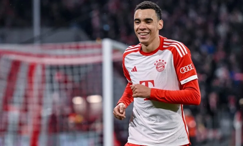 غياب لاعب بايرن ميونيخ جمال موسيالا عن الملاعب لفترة طويلة بسبب الإصابة غياب لاعب بايرن ميونيخ جمال موسيالا عن الملاعب لفترة طويلة بسبب الإصابة