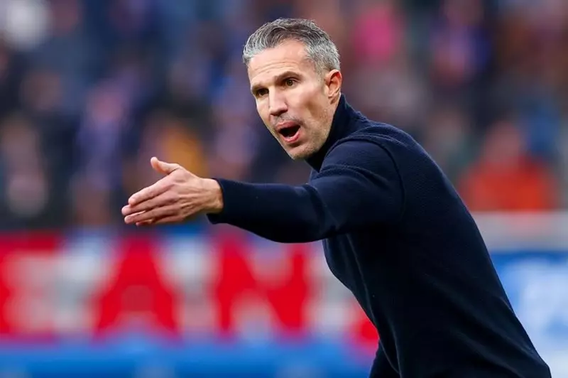 فان بيرسي: كنت أتمنى دائمًا اللعب لبرشلونة