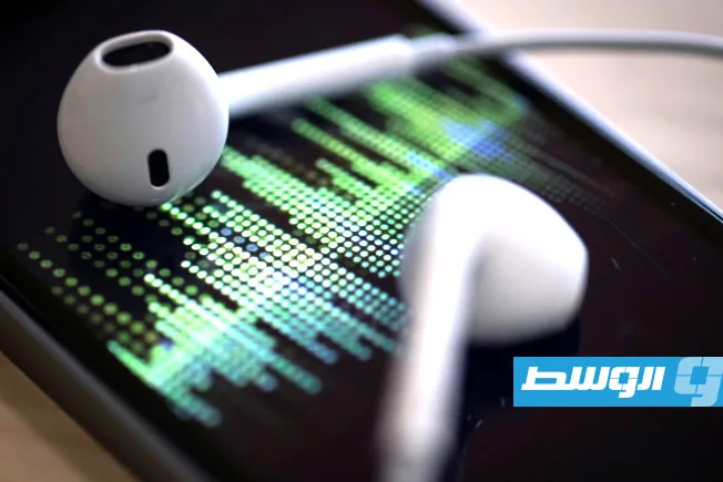فرقة تمتلك مليون متابع على سبوتيفاي تعلن أن أعمالها تم إنشاؤها باستخدام الذكاء الاصطناعي فرقة تمتلك مليون متابع على سبوتيفاي تعلن أن أعمالها تم إنشاؤها باستخدام الذكاء الاصطناعي