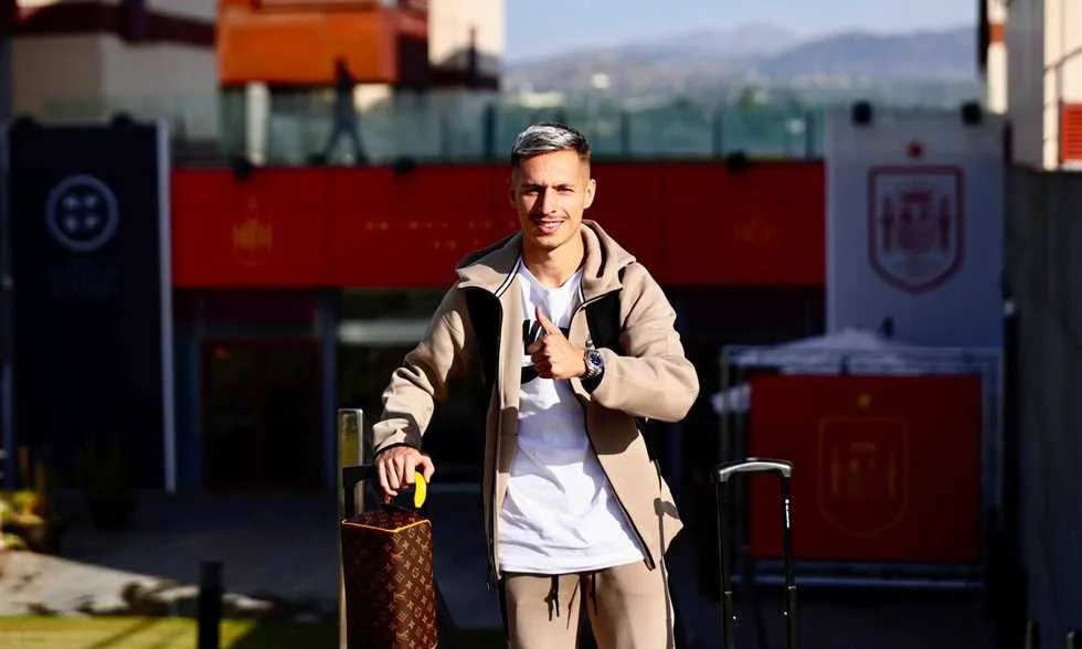 فصل جديد في إسبانيا.. بايرن ي loan “متاعب برشلونة” إلى سيلتا فيغو فصل جديد في إسبانيا.. بايرن ي loan “متاعب برشلونة” إلى سيلتا فيغو