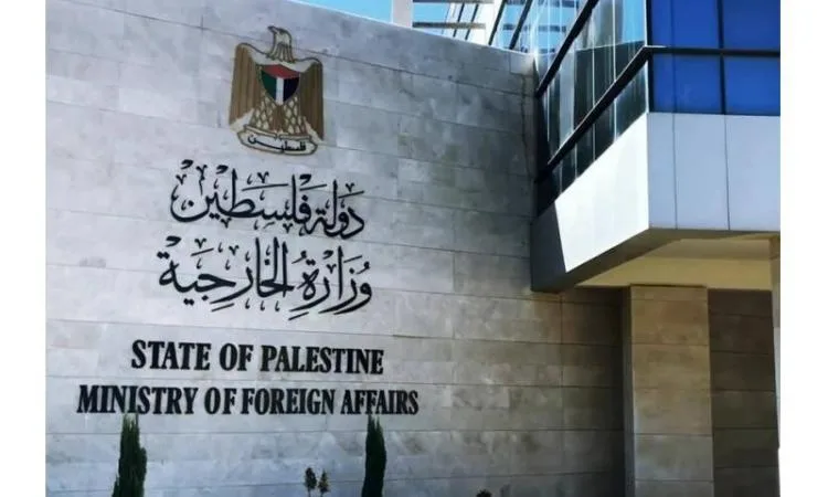 فلسطين تشيد ببيان بريطانيا و24 دولة المطالب بإنهاء الهجوم على غزة فلسطين تشيد ببيان بريطانيا و24 دولة المطالب بإنهاء الهجوم على غزة