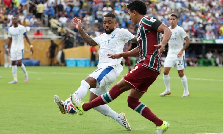 فلومينينسي يتأهل لنصف نهائي كأس العالم للأندية بعد انتصاره المثير على الهلال السعودي فلومينينسي يتأهل لنصف نهائي كأس العالم للأندية بعد انتصاره المثير على الهلال السعودي