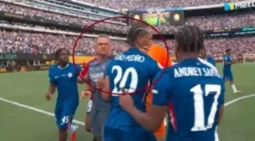 فوضى في نهائي كأس العالم: مشادات بين لاعبي باريس تشيلسي واعتداء من لويس إنريكي على أحد لاعبي البلوز