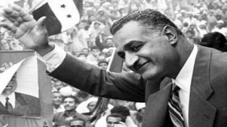 في الذكرى الثالثة والسبعين لثورة يوليو.. 7 محطات بارزة في حياة القائد جمال عبد الناصر في الذكرى الثالثة والسبعين لثورة يوليو.. 7 محطات بارزة في حياة القائد جمال عبد الناصر