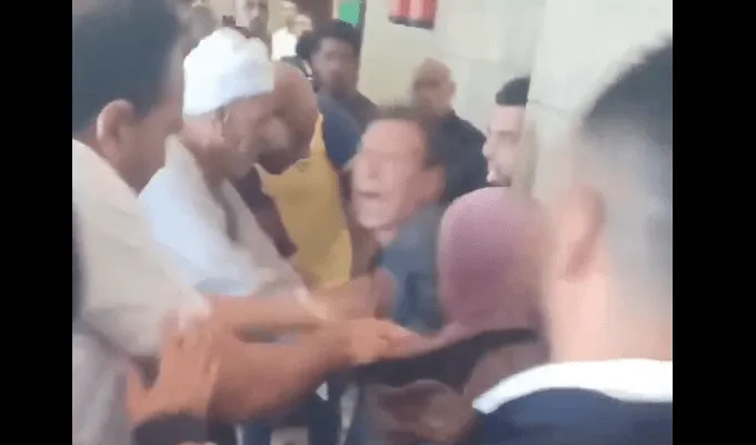 في المحكمة: زوج يعتدي على زوجته بسبب رفضها المصالحة و”الحرية” توضح العقوبة القانونية المترتبة.