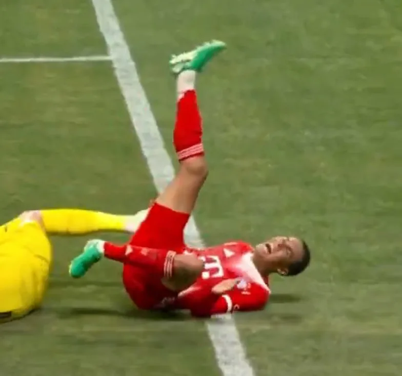 فيديو | إصابة بالغة للاعب بايرن ميونخ الألماني موسيالا فيديو | إصابة بالغة للاعب بايرن ميونخ الألماني موسيالا