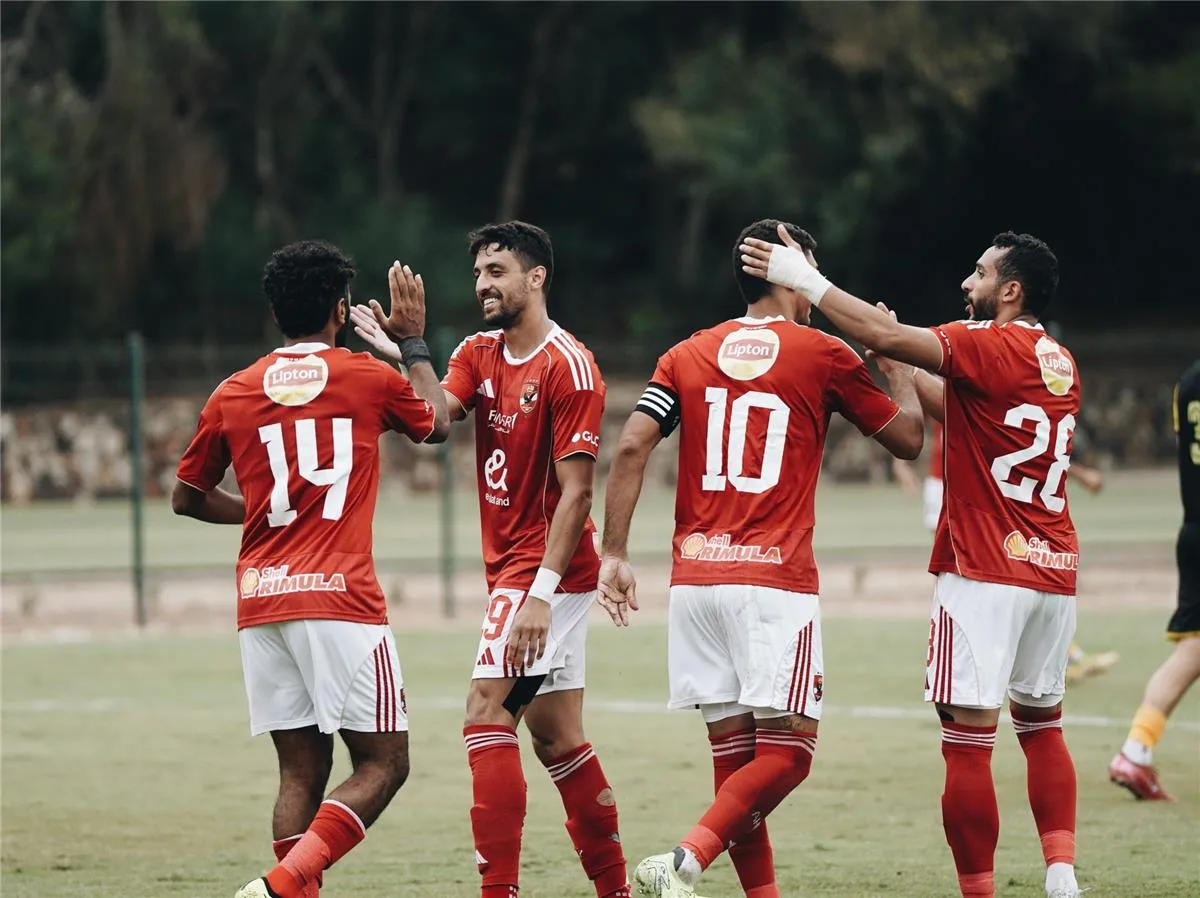 فيديو | الأهلي يحقق انتصاراً ساحقاً على البنزرتي بخمسة أهداف في ختام معسكره بتونس فيديو | الأهلي يحقق انتصاراً ساحقاً على البنزرتي بخمسة أهداف في ختام معسكره بتونس