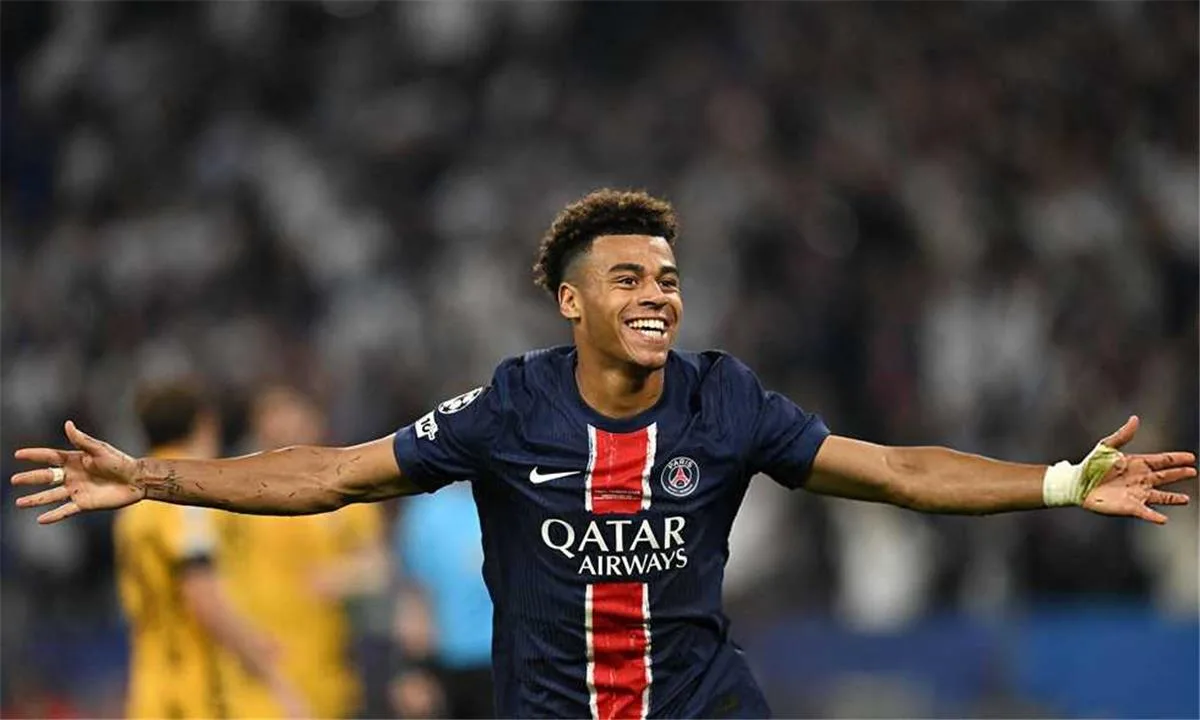 فيديو | دوي يُحرز الهدف الأول لباريس سان جيرمان في مواجهة بايرن ميونخ فيديو | دوي يُحرز الهدف الأول لباريس سان جيرمان في مواجهة بايرن ميونخ