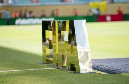 فيفا يطلب من اتحاد الكرة ورابطة الأندية إنهاء الدوري الجديد بحلول 25 مايو